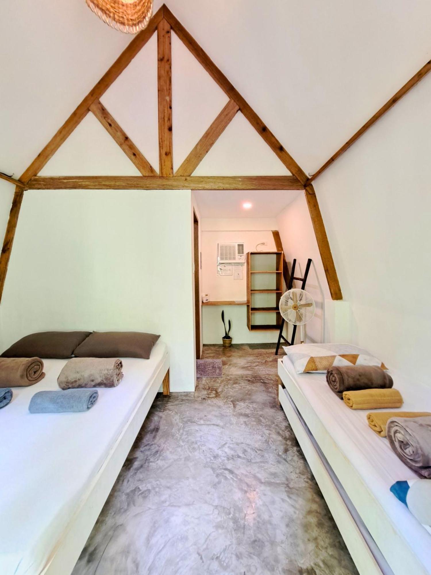 Triangle Palms Siargao Villa เจเนอรัลลูนา ภายนอก รูปภาพ