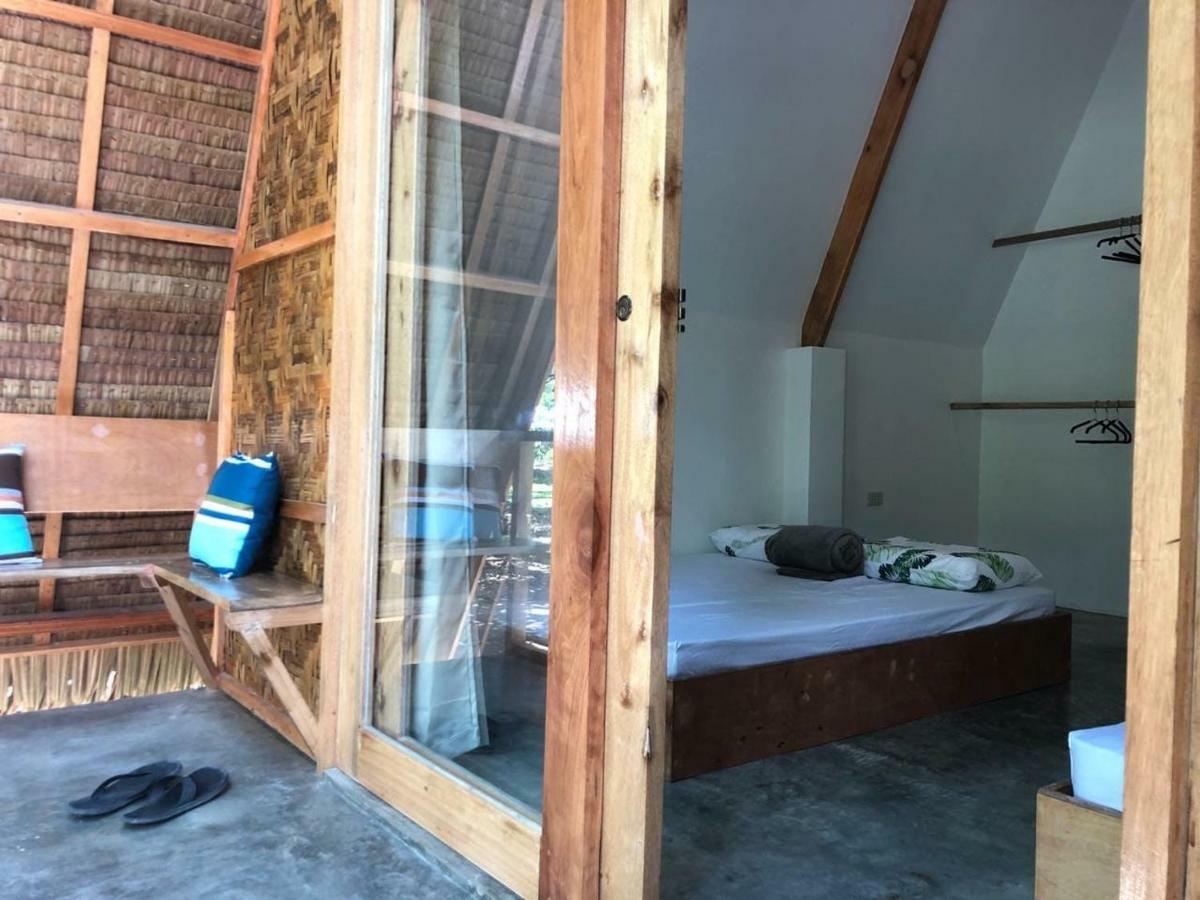 Triangle Palms Siargao Villa เจเนอรัลลูนา ภายนอก รูปภาพ